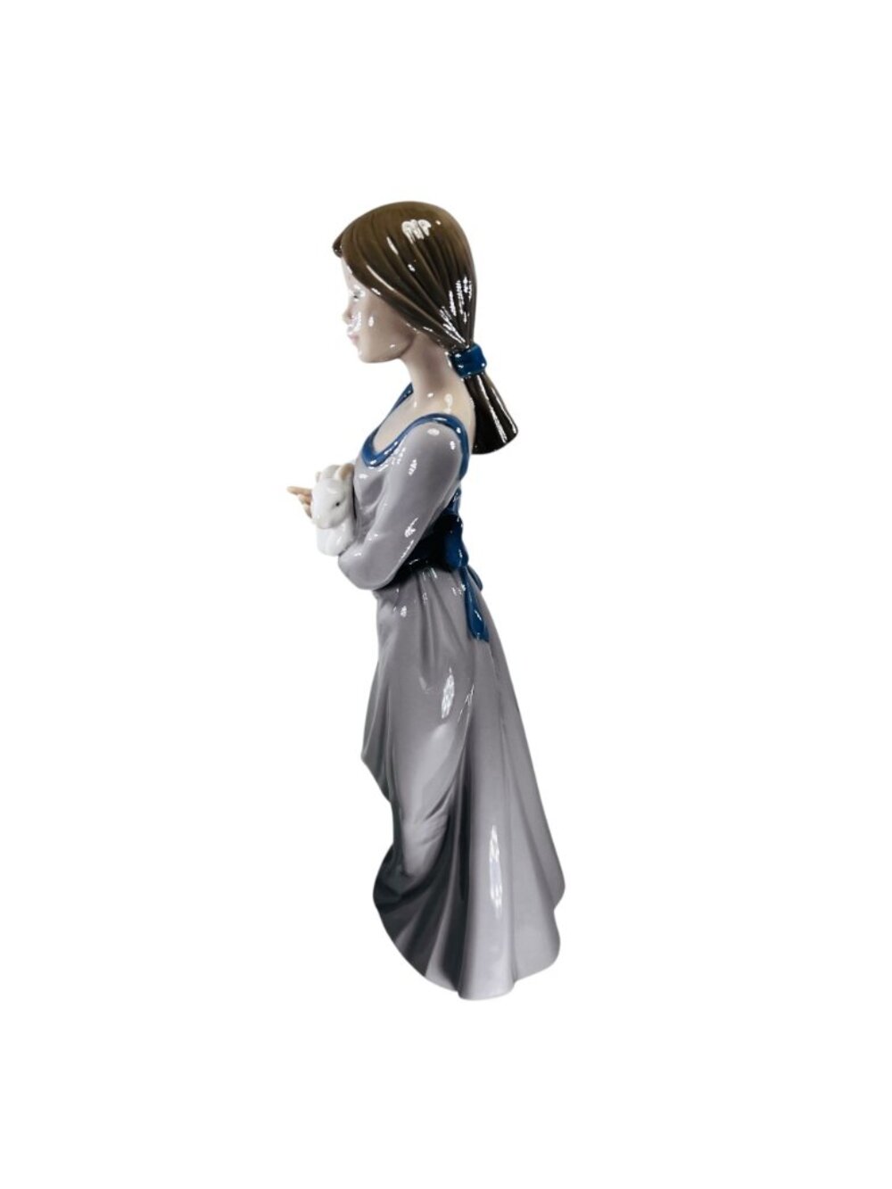 Nao by Lladro Precious Bundle Girl with Bunny Rabbit 1991 Daisa Figurine Spain - Picture 5 of 11